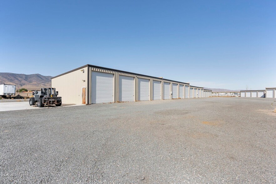 More Photos Of 70 S Rainbow Dr, Dayton Self Storage For Sale