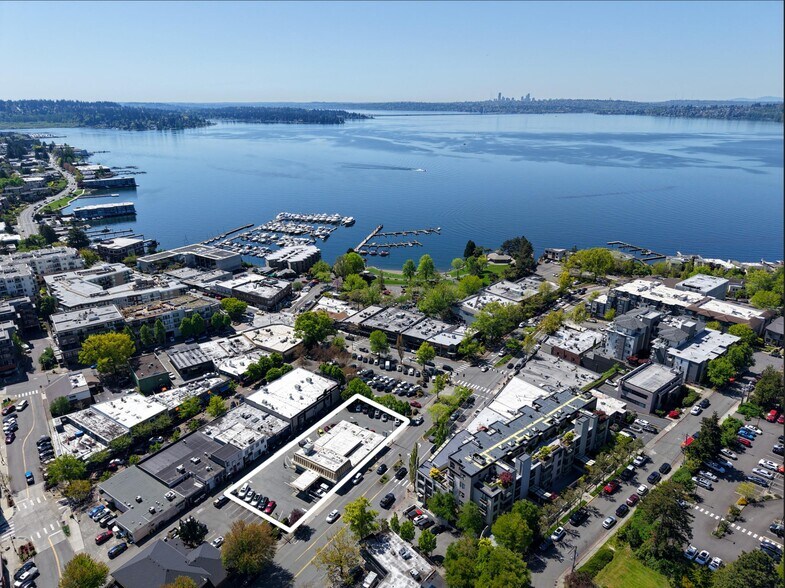 More Photos Of 177 Central Way, Kirkland Apartments For Lease