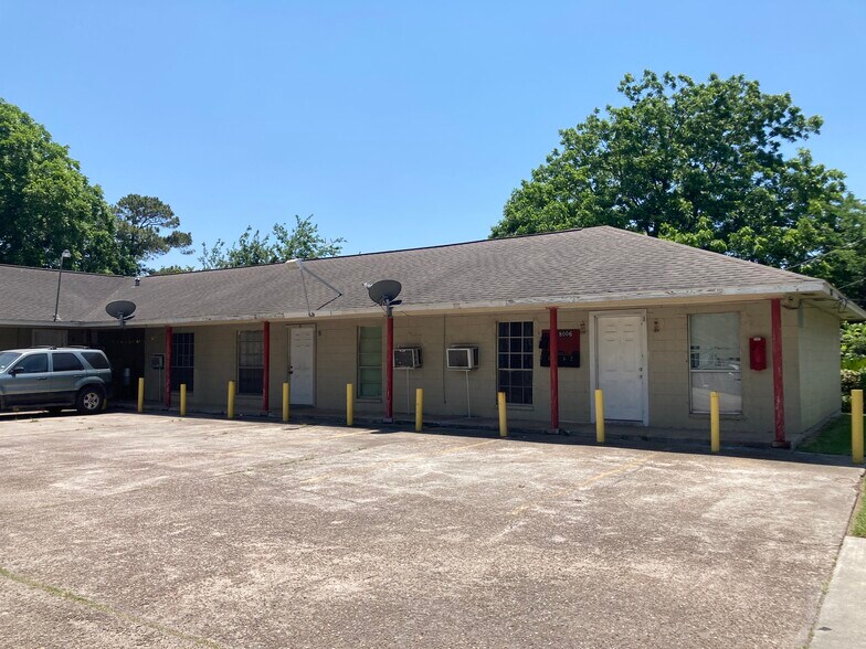 Primary Photo Of 8006 Richards St, Houston Apartments For Sale