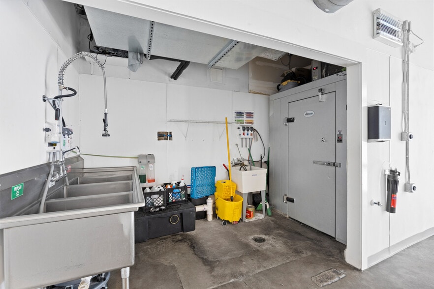 More Photos Of 1722 Habersham St, Savannah Restaurant For Lease