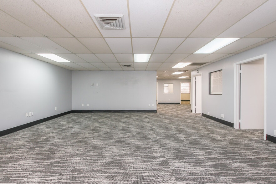 More Photos Of 3115 NW 10th Ter, Oakland Park Unknown For Lease