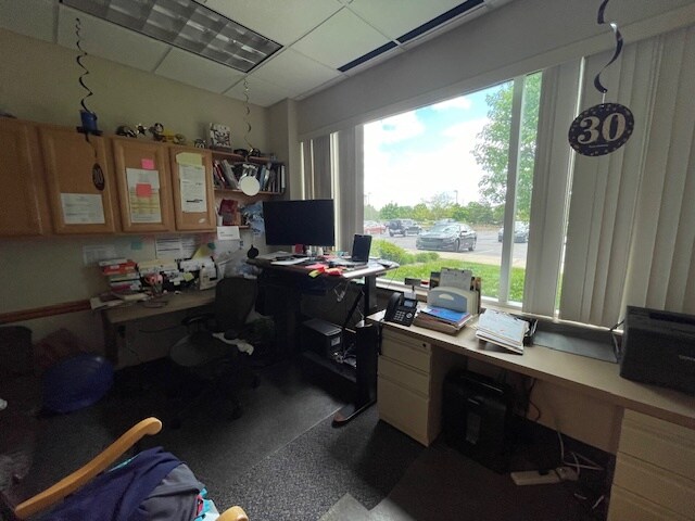 More Photos Of 5151 Gateway Blvd, Flint Medical For Sale