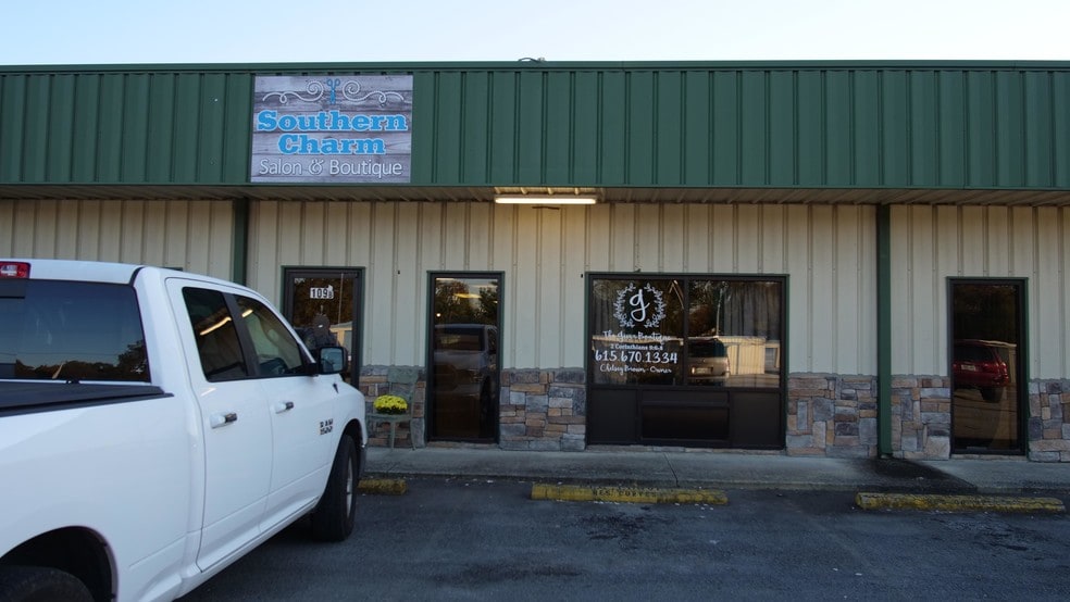 More Photos Of 109 Highway 52 E, Portland Convenience Store For Lease