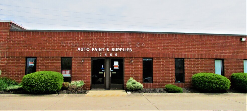 More Photos Of 7464-7472 Tyler Blvd, Mentor Flex For Lease
