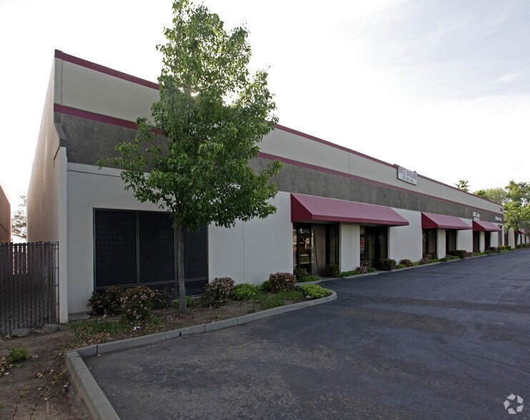 More Photos Of 3337 Sunrise Blvd, Rancho Cordova Flex For Lease