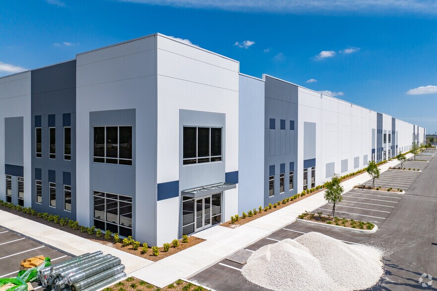 More Photos Of Sunlake Blvd & State Road 54, Lutz Unknown For Lease