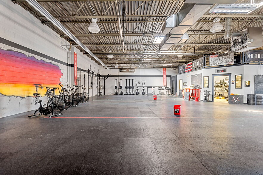 More Photos Of 54 West Dane St, Beverly Warehouse For Lease