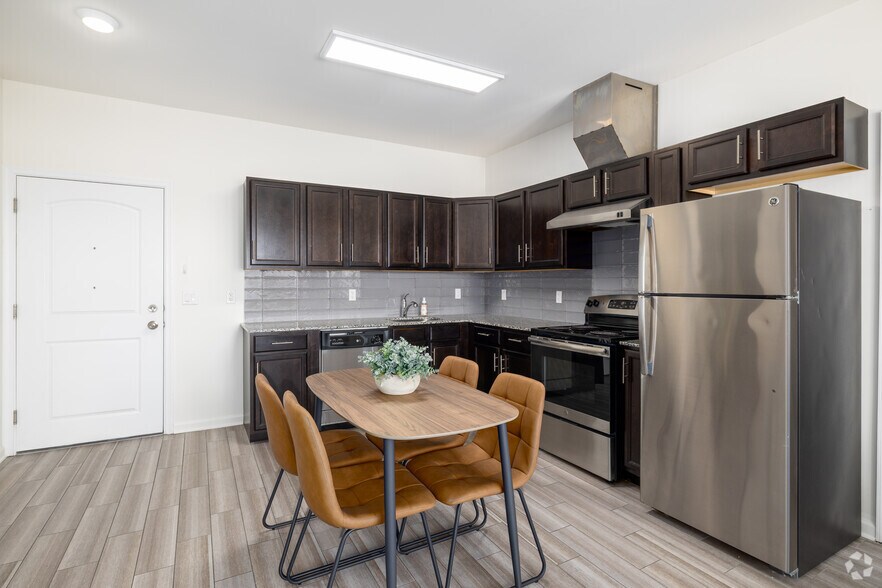 More Photos Of 510 Hamilton St, Somerset Apartments For Sale