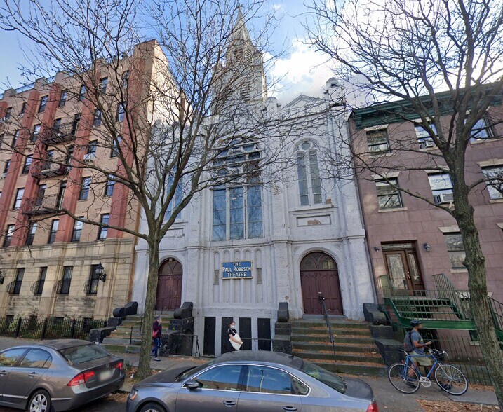 More Photos Of 40 Greene Ave, Brooklyn Movie Theatre For Sale
