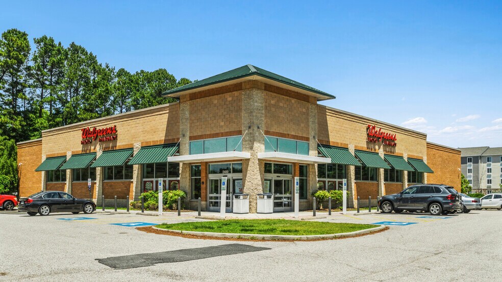Primary Photo Of 2400 George Washington Memorial Hwy, Yorktown General Retail For Sale