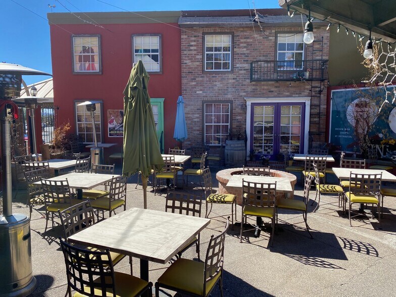 More Photos Of 9812-9832 N 7th St, Phoenix Freestanding For Sale