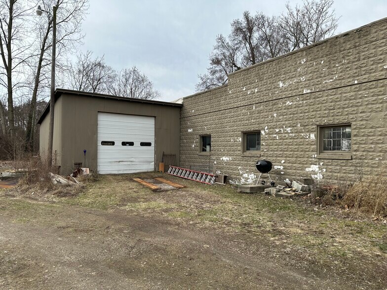 More Photos Of 627 W Temperance Rd, Temperance Apartments For Sale