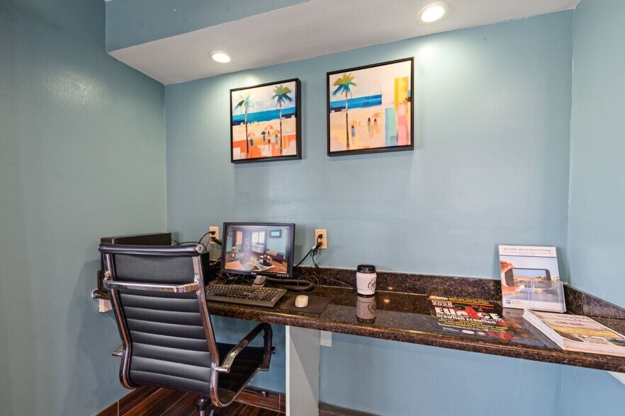 More Photos Of 1531 W Laurel Ave, Eunice Hotel For Sale