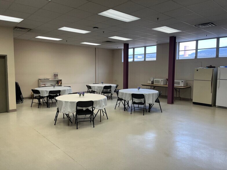 More Photos Of 1801 N 12th St, Reading Warehouse For Lease