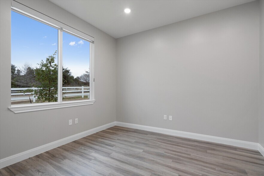 More Photos Of 2901 Caballo Ranch Blvd, Cedar Park Office For Lease