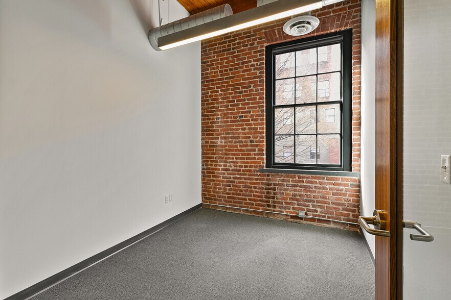 More Photos Of 13 S 13th St, Richmond Office Residential For Sale