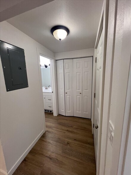 More Photos Of 10443 17th Ave SW, Seattle Multifamily For Sale