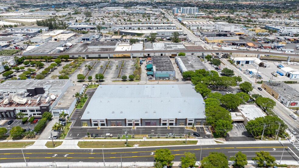 More Photos Of 7265 NW 74th St, Medley Warehouse For Sale
