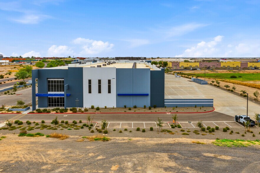 More Photos Of 6459 S Sossaman Rd, Mesa Warehouse For Lease