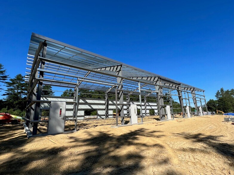 More Photos Of 1A Spring, Carver Warehouse For Sale