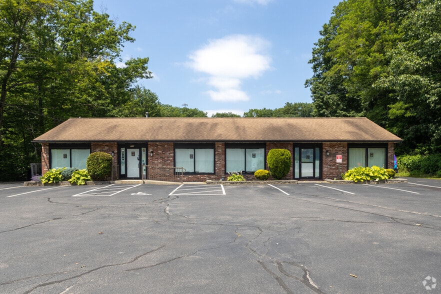 More Photos Of 755 Columbus Ave, Rochester Medical For Sale