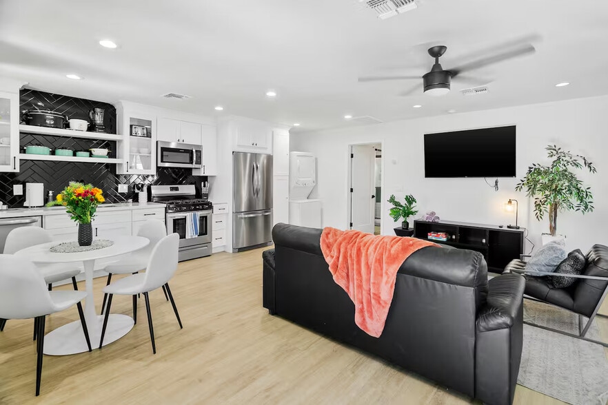 More Photos Of 3139 N 40th St, Phoenix Apartments For Sale