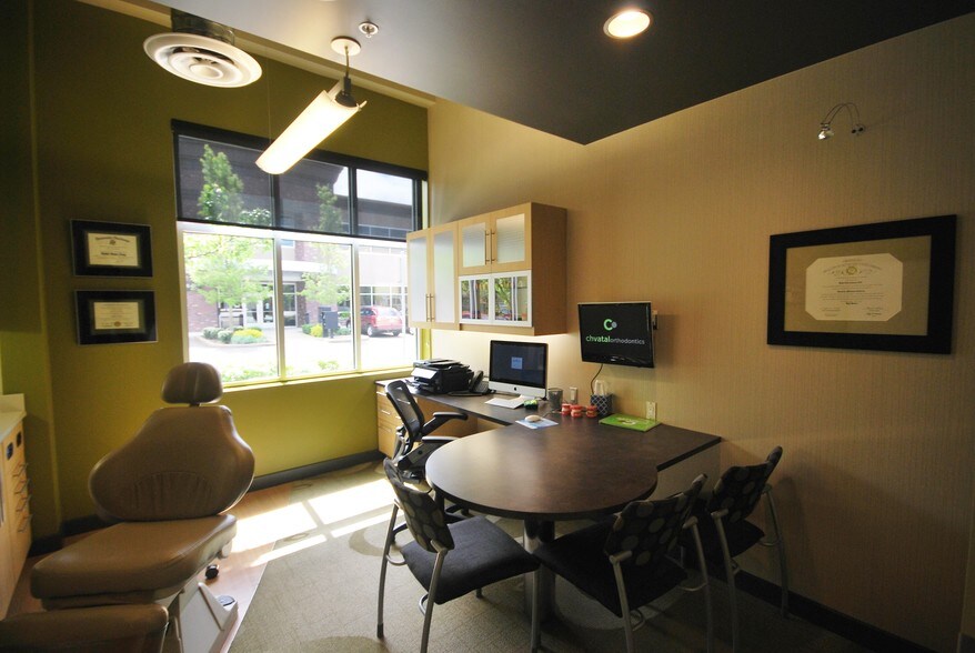 More Photos Of 2650 Suzanne Way, Eugene Medical For Lease