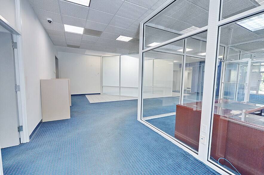 More Photos Of 10241 N Florida Ave, Citrus Springs Bank For Sale