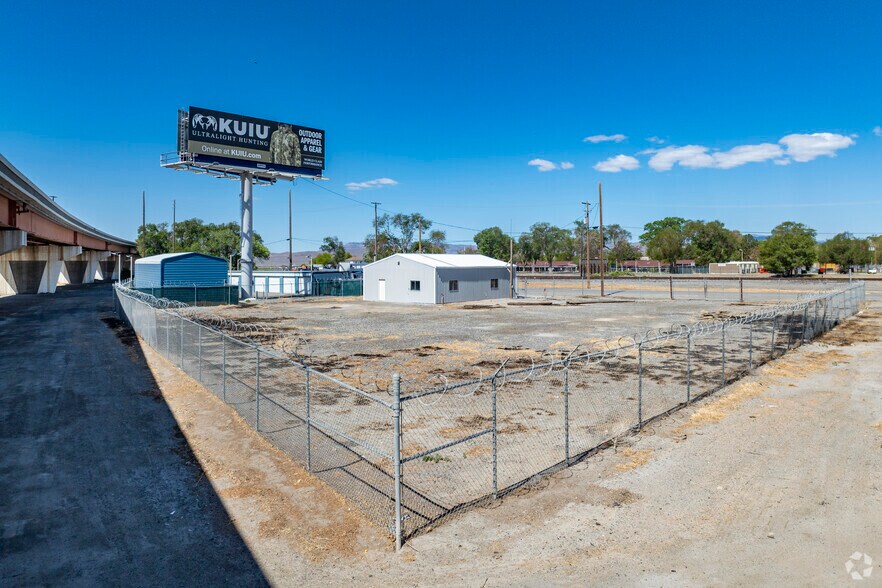 More Photos Of 600 Industrial Way, Lovelock Warehouse For Sale