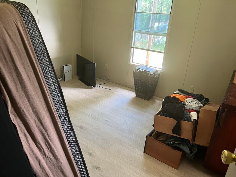 More Photos Of 1425 Farlow Rd, Raleigh Manufactured Housing Mobile Home Park For Sale