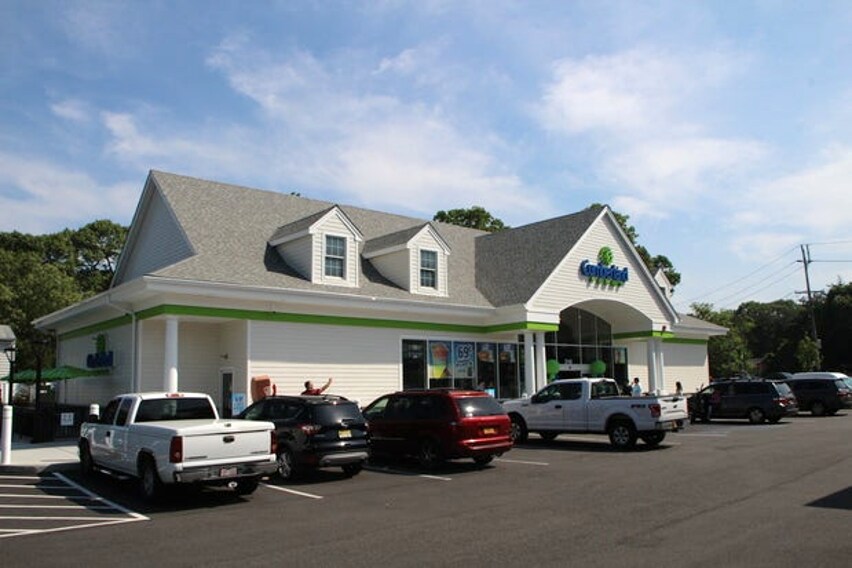More Photos Of 316 Smithtown Blvd, Ronkonkoma Convenience Store For Sale
