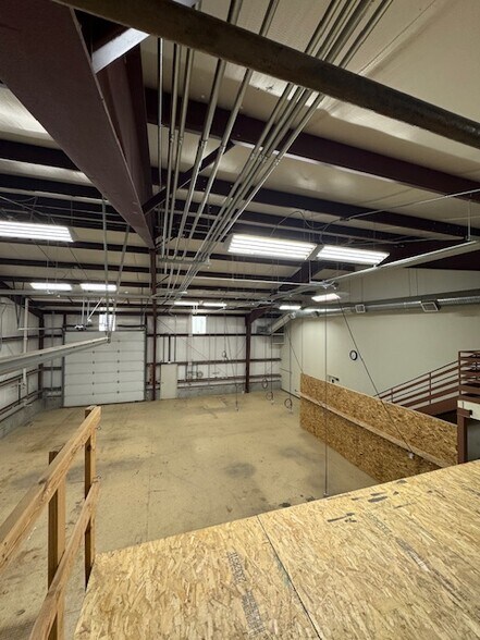 More Photos Of 2399 E 24th N, Idaho Falls Manufacturing For Lease