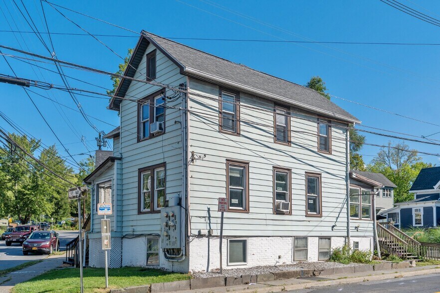 More Photos Of 19 N Front St, New Paltz Freestanding For Sale