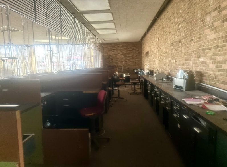 More Photos Of 12336 Morang ave, Detroit Bank For Sale