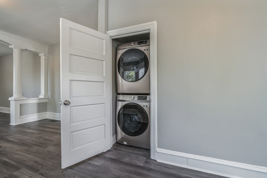 More Photos Of 2952-2954 Dekalb Pike, East Norriton Apartments For Sale