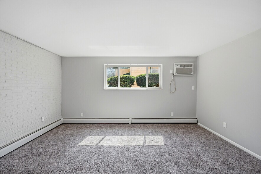 More Photos Of 2302 Salvador St, Cincinnati Apartments For Sale