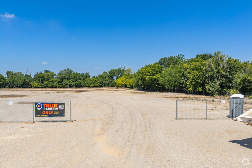 More Photos Of 2521 Council Rd, Oklahoma City Land For Lease