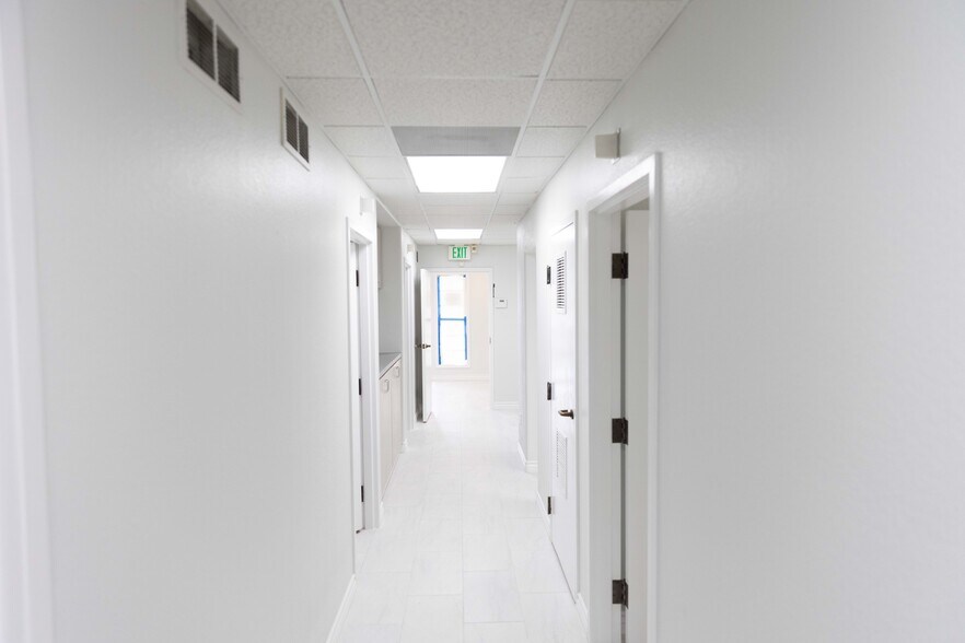 More Photos Of 12582 Garden Grove Blvd, Garden Grove Medical For Lease