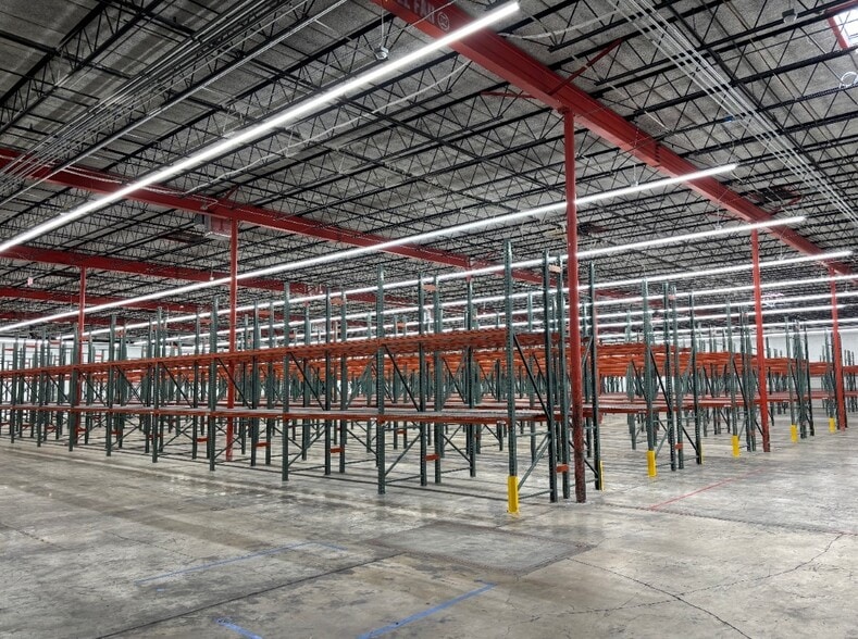 More Photos Of 6682 NW 16th Ter, Fort Lauderdale Warehouse For Lease