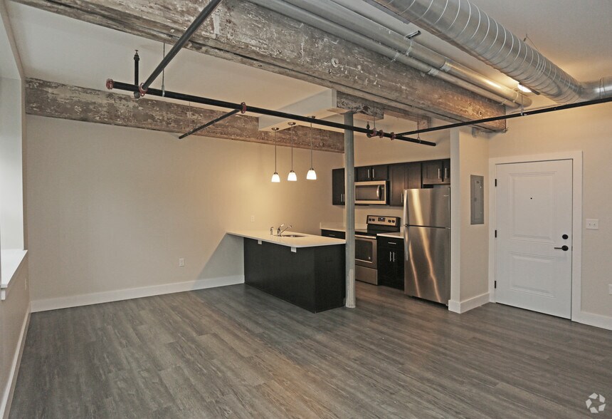 More Photos Of 24 Amity St, Cohoes Apartments For Sale