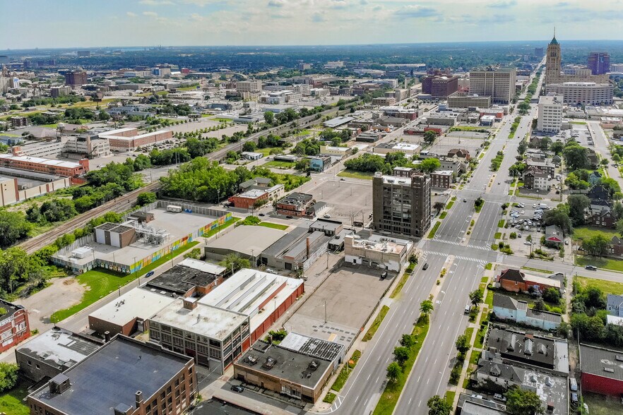 More Photos Of 6545 Saint Antoine St, Detroit Warehouse For Lease