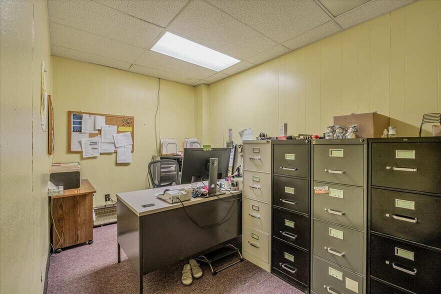 More Photos Of 723 Braddock Ave, Braddock Office For Sale