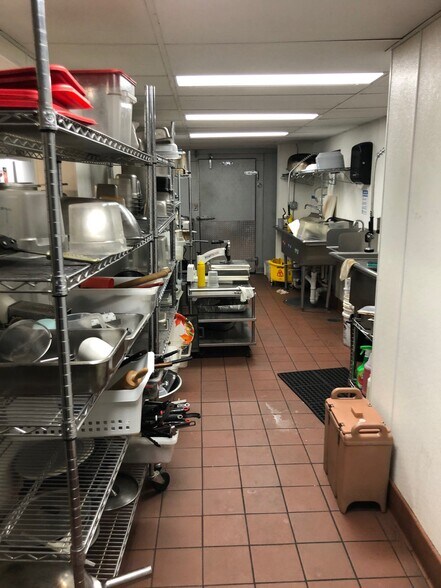 More Photos Of 1829 Riverside Ave, Minneapolis Storefront Retail Office For Sale