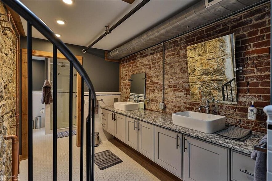 More Photos Of , Easton Unknown For Sale