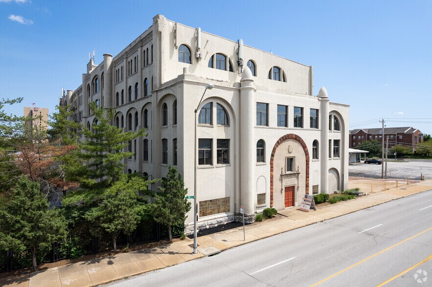 More Photos Of 1310 Papin St, Saint Louis Office For Lease