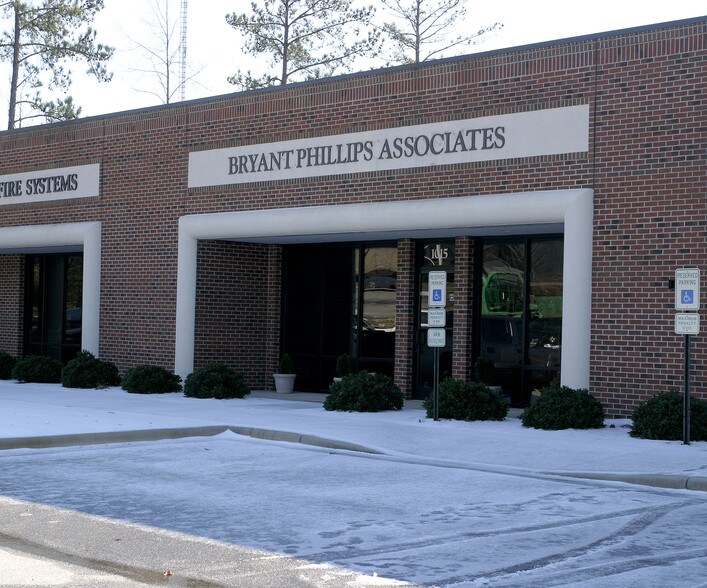 More Photos Of 1009-1017 Classic Rd, Apex Light Distribution For Sale