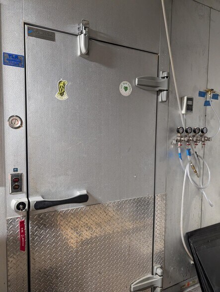 More Photos Of 4716-4736 Wilmington Pike, Dayton Storefront Retail Office For Lease