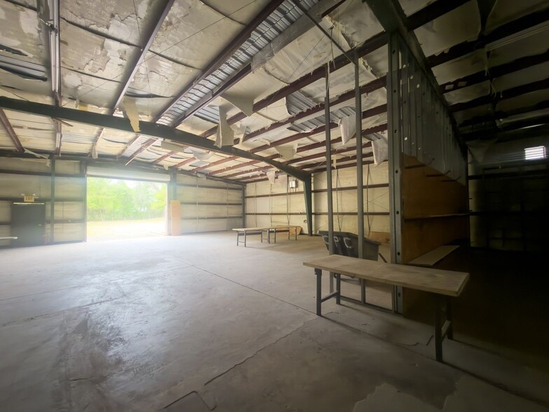 More Photos Of 3200 Fairfield Dr, Pensacola Office For Sale