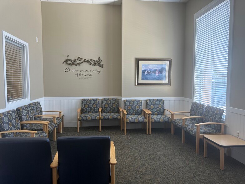 More Photos Of 811-867 N 900 W, Orem Office For Sale