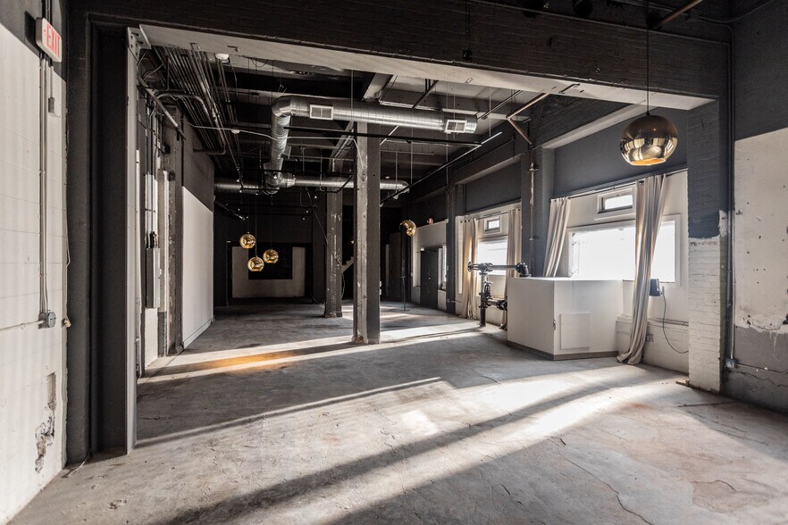More Photos Of 1551 Winder St, Detroit Apartments For Lease
